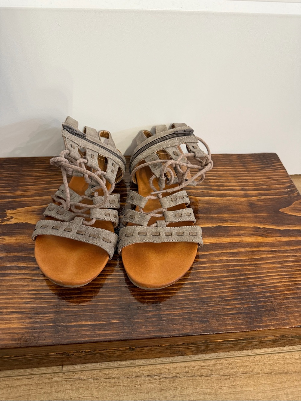 ⭐️Women's Lace-Up Gladiator Sandals⭐️